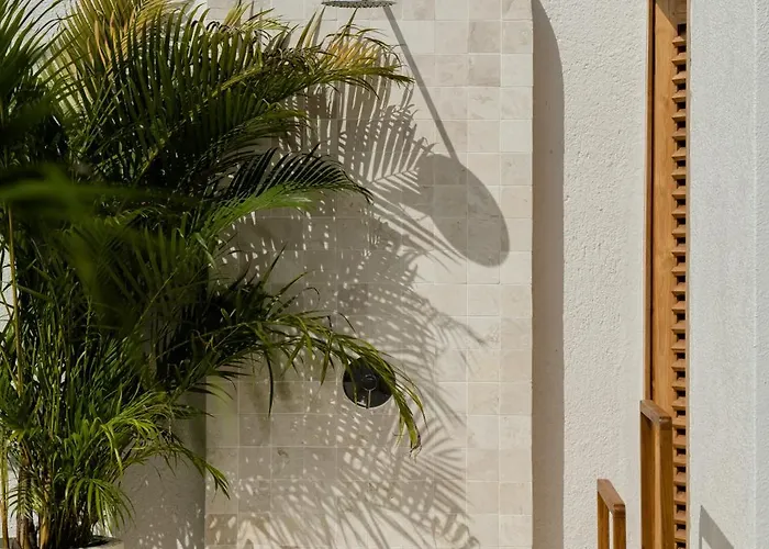 Anirami & Seni Villa *