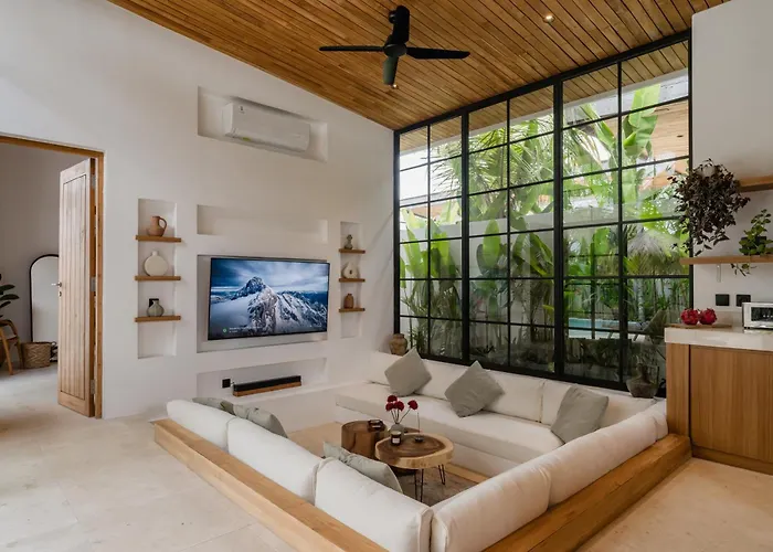 Anirami & Seni Villa