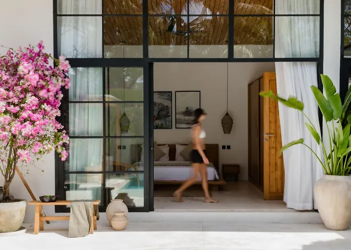 Villa Anirami & Seni Uluwatu (Bali)
